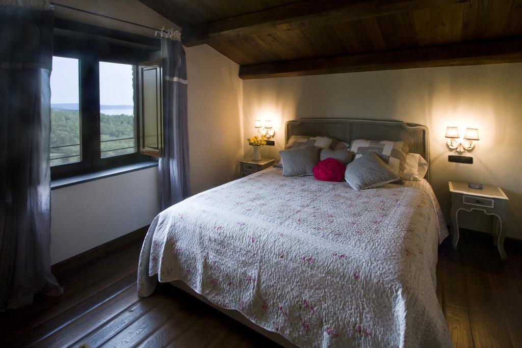 Agriresort Le Porcine Bolsena Habitación foto